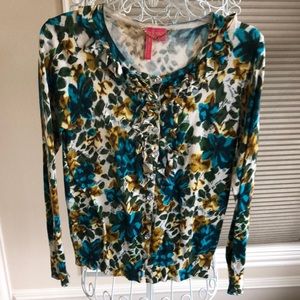 Floral print sweater